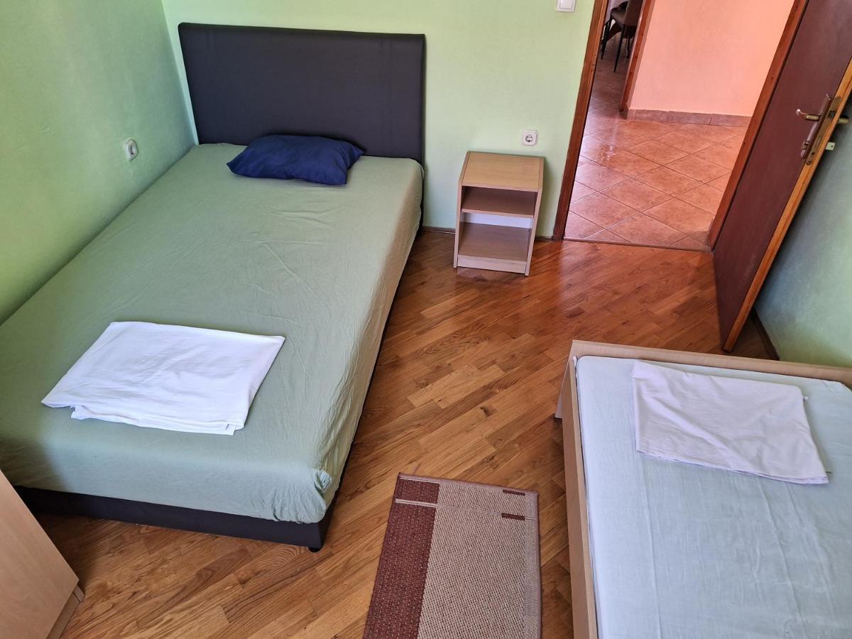Mara Lägenhet Zadar Exteriör bild