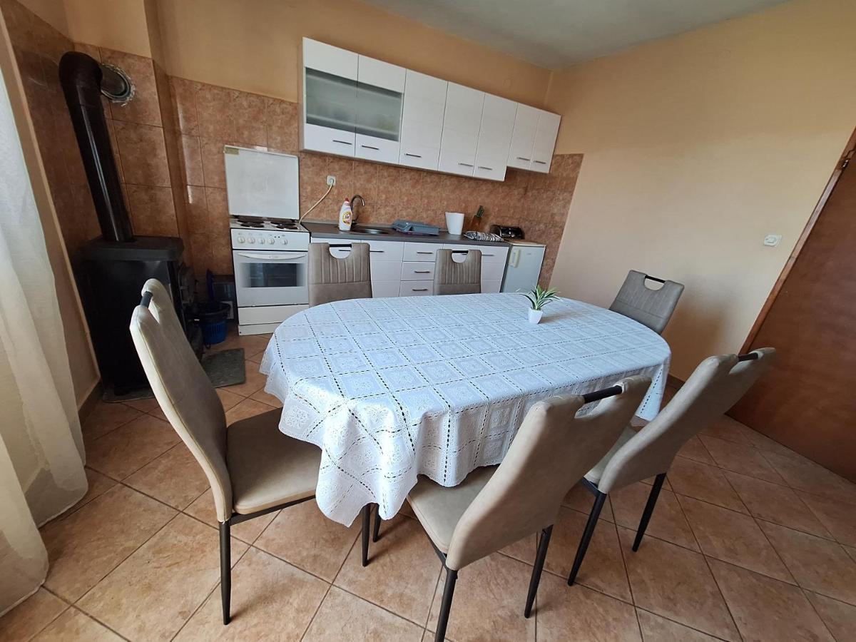Mara Lägenhet Zadar Exteriör bild